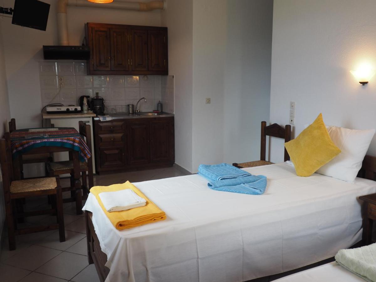 Felitsia Apartments & Studios Agios Ioannis  Luaran gambar
